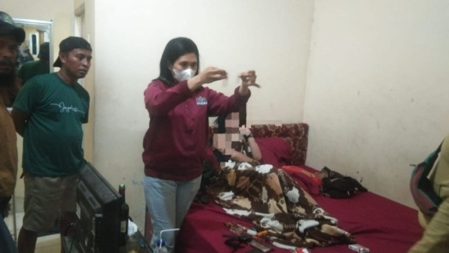 Satresnarkoba Polres Sikka Bekuk Pria dan Wanita Terduga Pemakai Narkoba