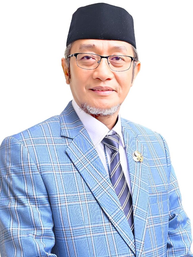amir-aminudin-s-pd-mm-satu-dekade-mengabdi-untuk-pendidikan-morowali