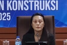 rosye-hedwine-gedor-penambang-liar-dinas-esdm-ntt-perkuat-pengawasan-galian-c