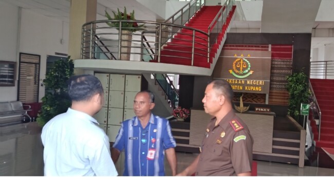 Screenshot 2025 10 30 16 03 47 894 com.miui .gallery edit