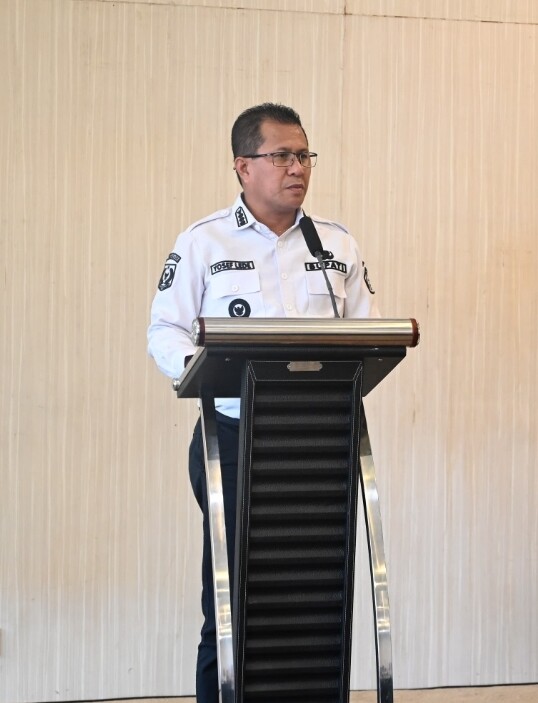 Screenshot 2025 12 12 06 54 56 988 com.miui .gallery edit