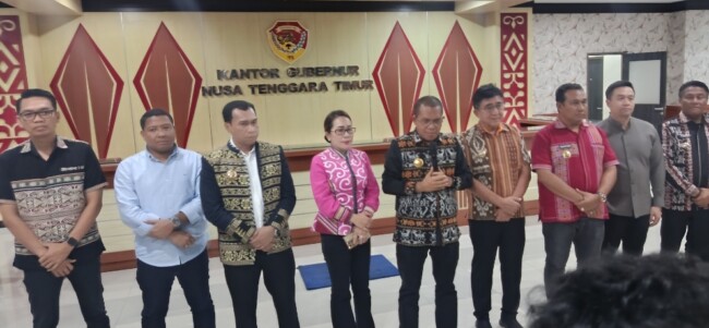 Melki Laka Lena Bongkar Strategi Baru Bank NTT: Lebih Kuat, Modern dan Pro Rakyat 1 Screenshot 2026 05 24 22 33 43 173 com.miui .gallery edit