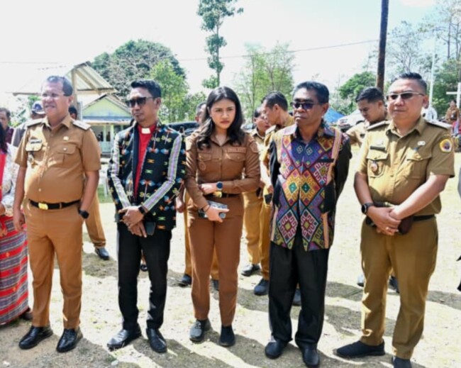 Dari Pergumulan Menuju Terang: GMIT Efrata Oelhue Rayakan 67 Tahun dengan Hadiah Listrik dan Pastori Baru 2 Screenshot 2026 07 07 19 12 10 974 com.whatsapp edit